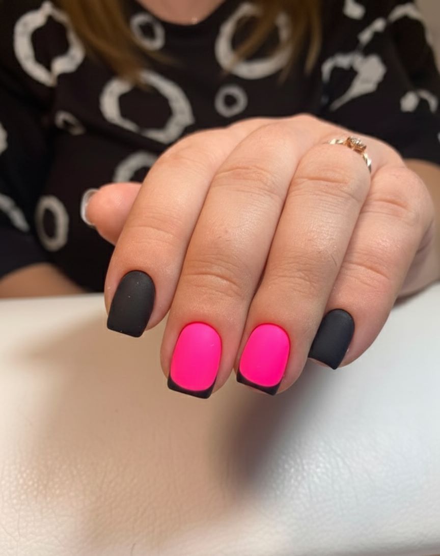 Маникюр зима 2025